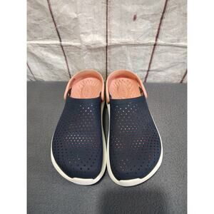 Crocs Classic Womens Size 11 Mens Size 9 Sandals Clog Pink Blue & White Outdoor